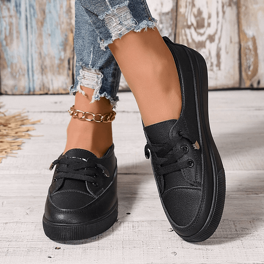 Coraya™ Classic Comfort Sneaker