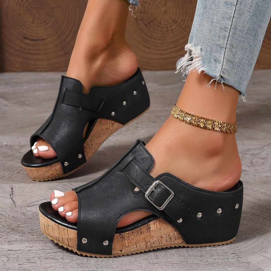Tansy™ Luxe Arch Sandals