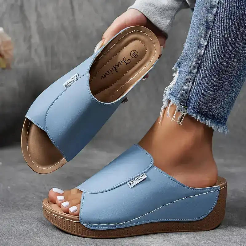 Light Blue / 3