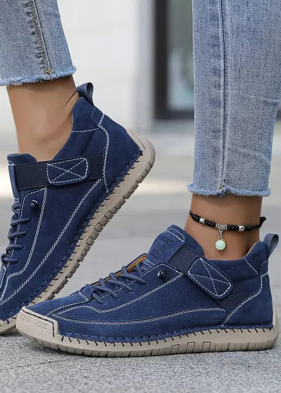 Navy / 2