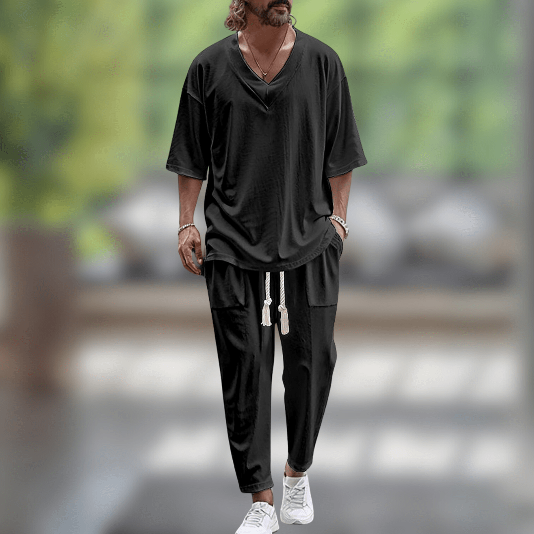 Black / M