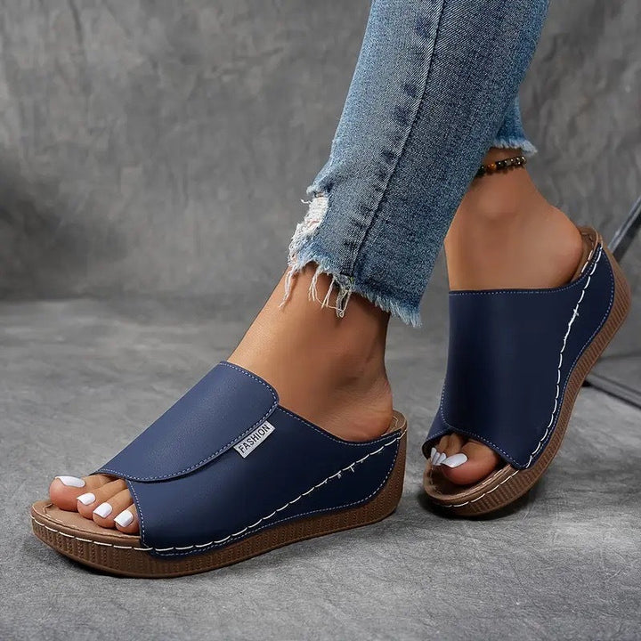 Betsy™ CloudStep Comfort Slides