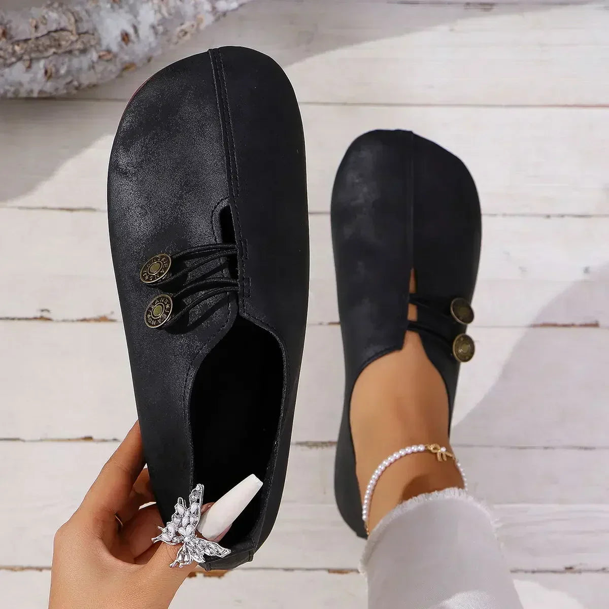 Black / 36