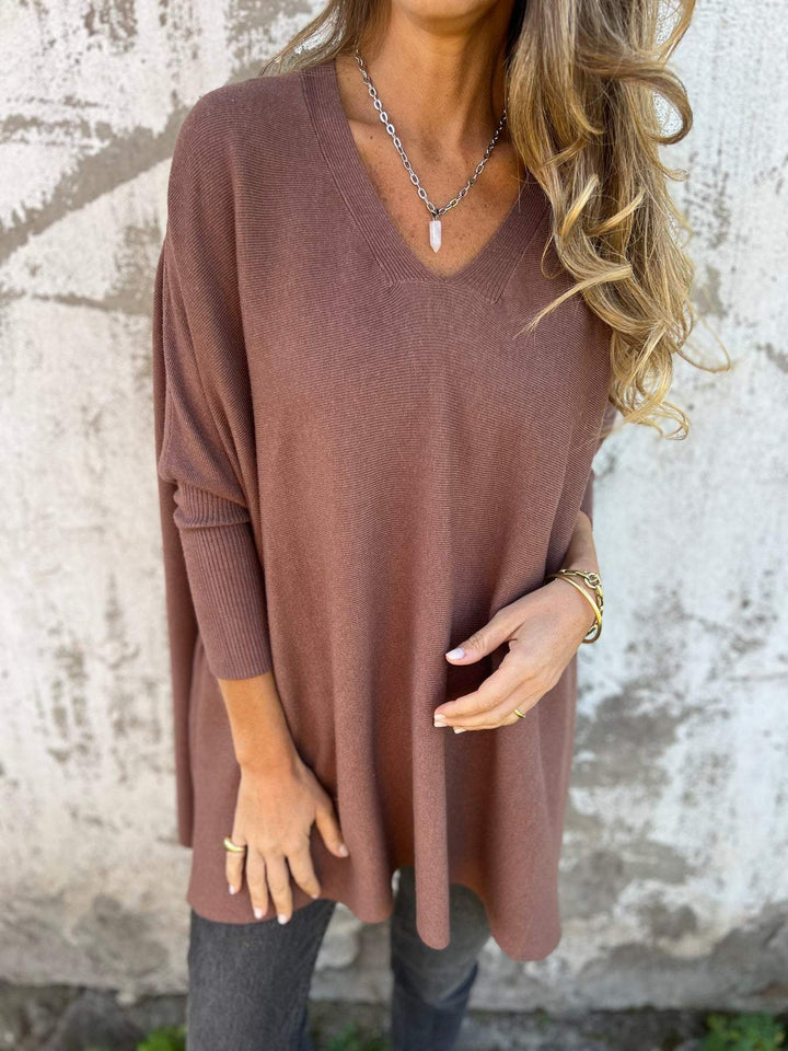 Nell™ Relaxed Fit Knitted V-Neck Jumper