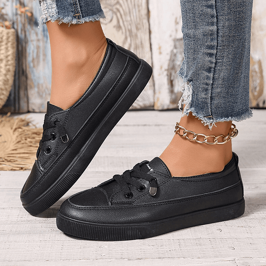 Coraya™ Classic Comfort Sneaker