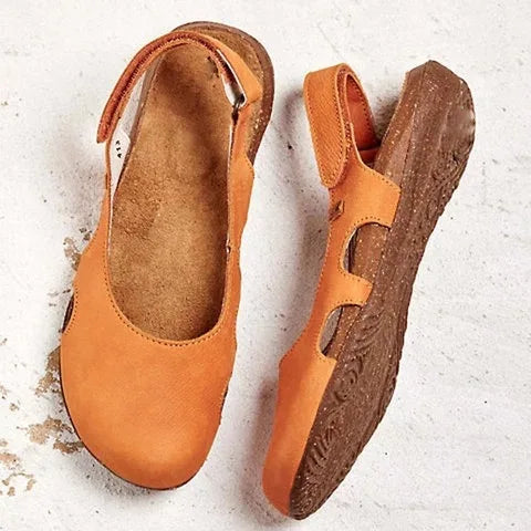 Soleil™ Round Toe Flat Shoes